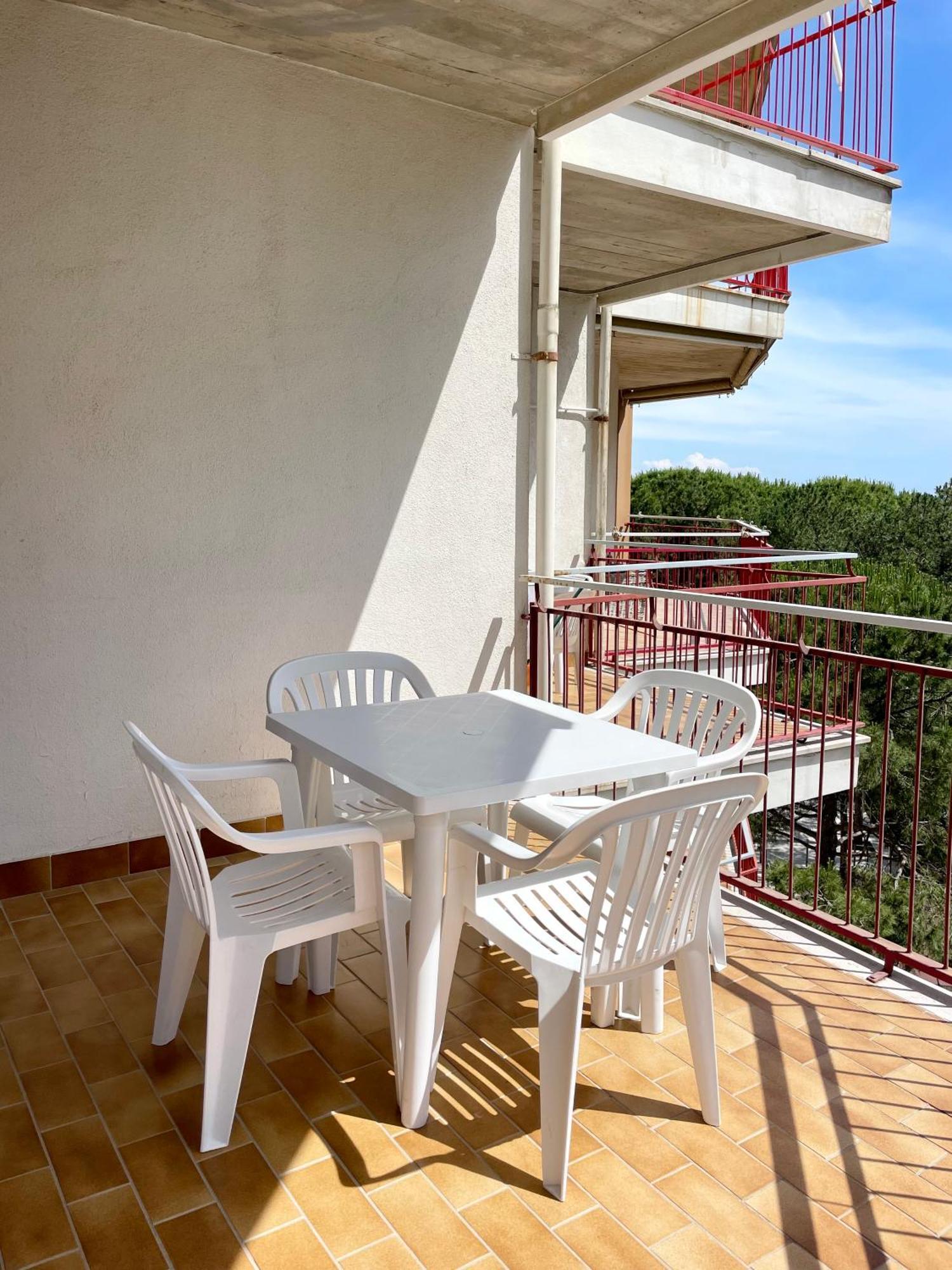 Residence Cristallo 4H Lignano Sabbiadoro Extérieur photo