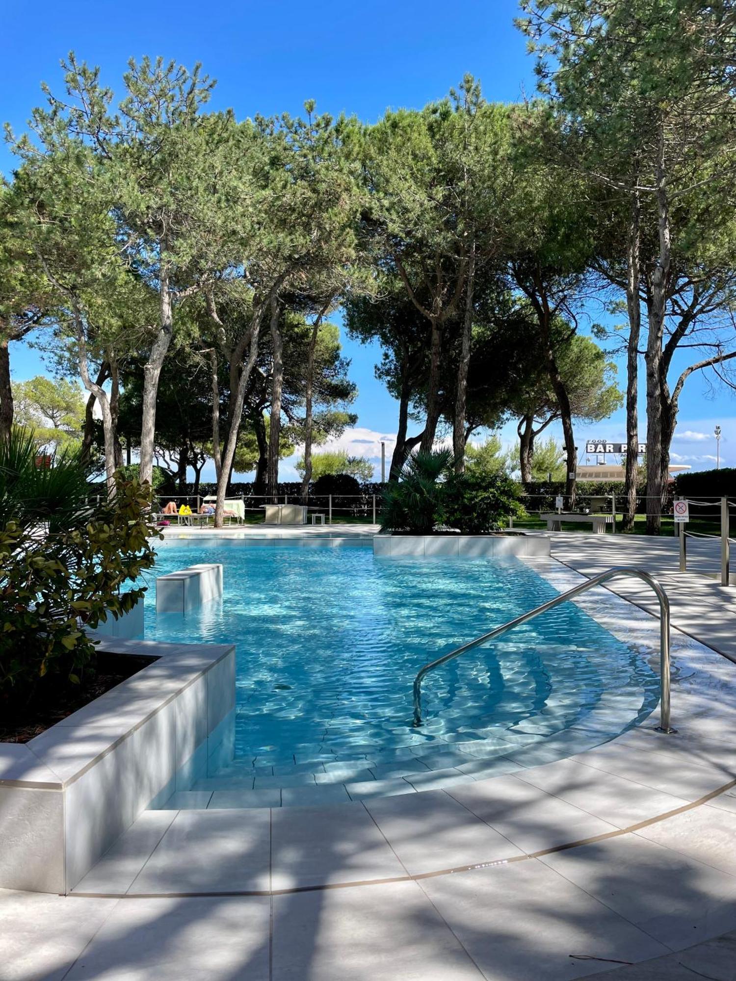 Residence Cristallo 4H Lignano Sabbiadoro Extérieur photo